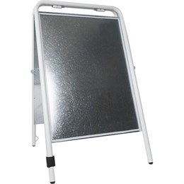 Trottoarpratare Sign 50 x 70 cm vit